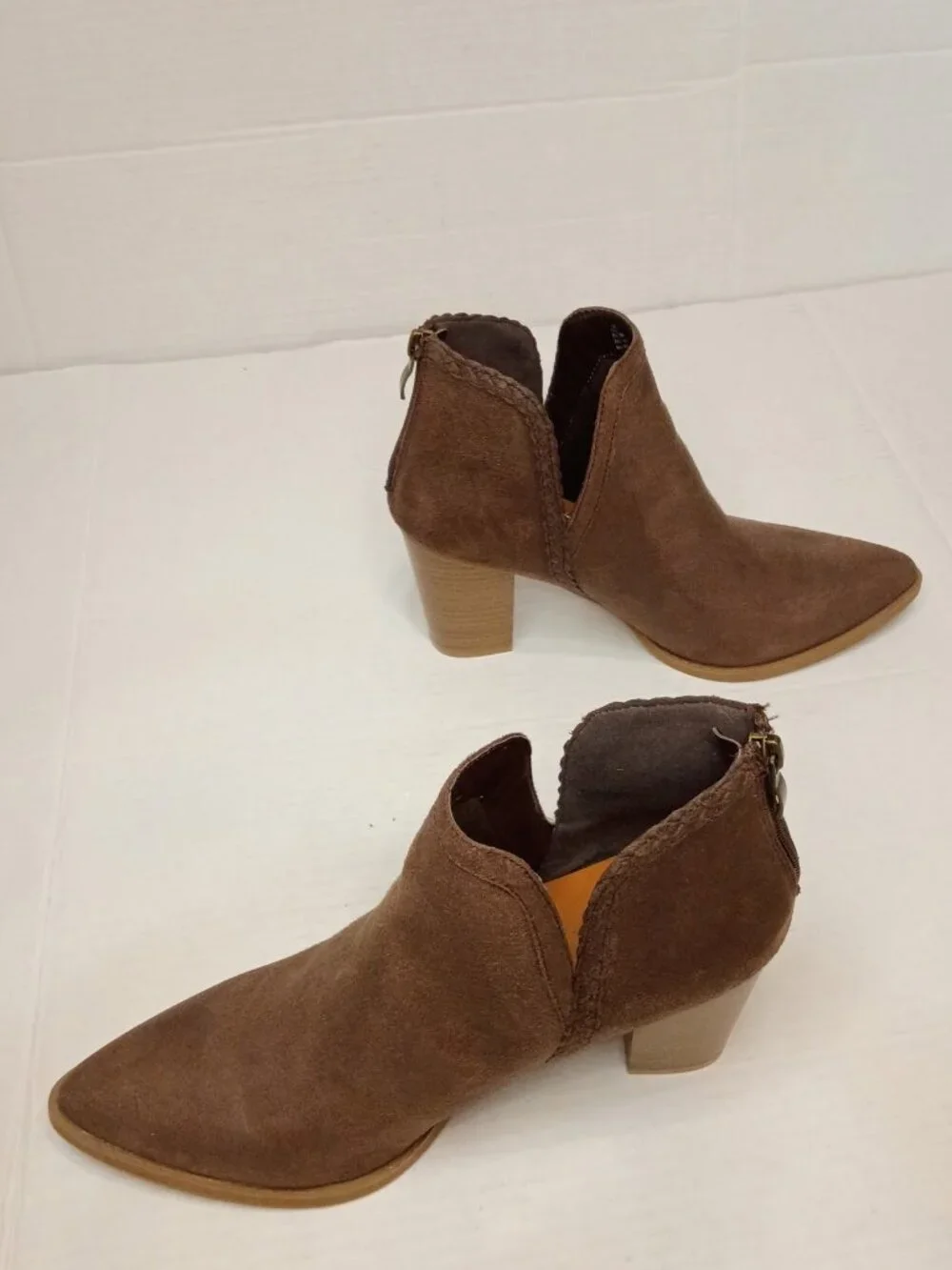 Maurices Belle Brown Cutout Pointed Toe Ankle Booties Women’s Size 10M